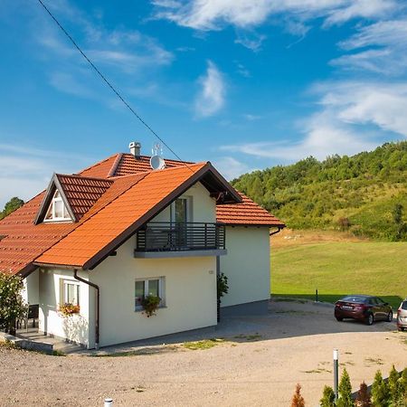 Apartmani Leptir Rakovica Exterior foto